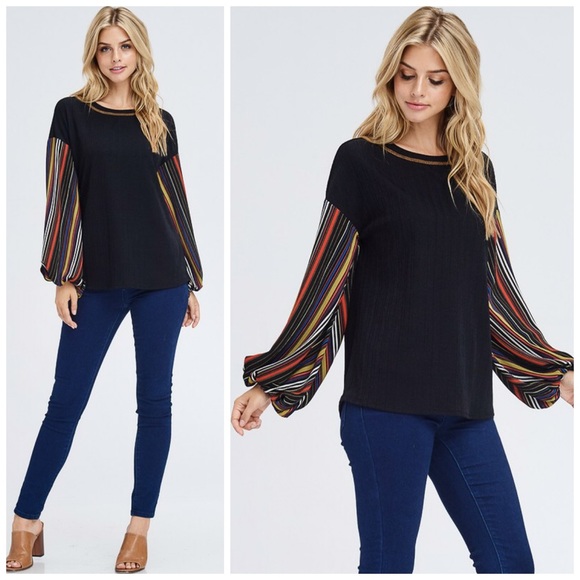 ❤️LAST 1! Flattering Puffy Striped Sleeve Tunic! - Picture 3 of 4